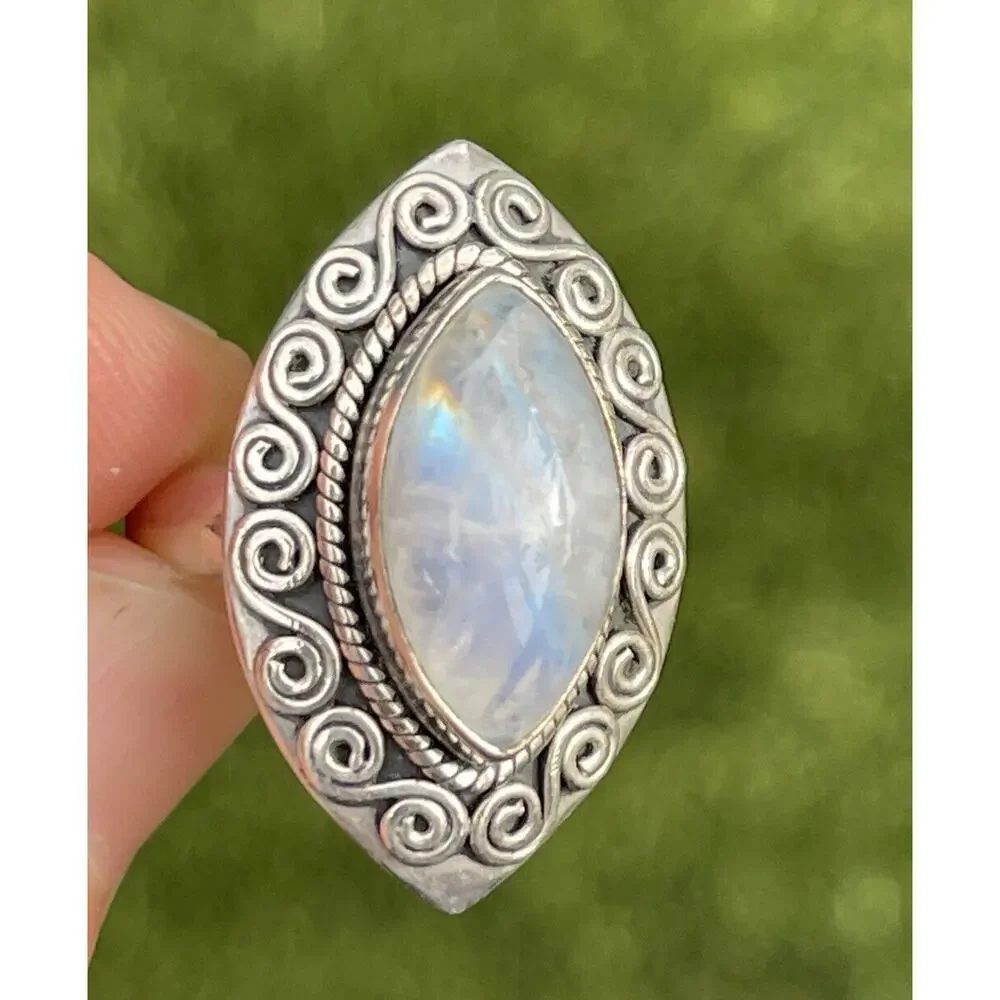 Vintage Sterling Silver Ring 925 Size 6.5 Moonstone Bali Style Ornate